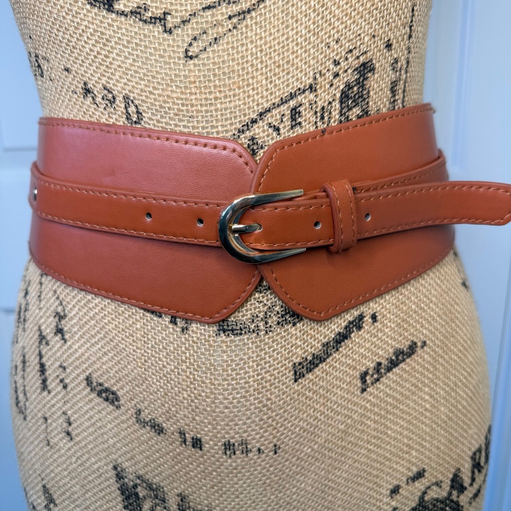 Cognac Brown Wide Elastic Waist Belt Gold Buckle Faux Leather Cinch Belt Sz M/L
